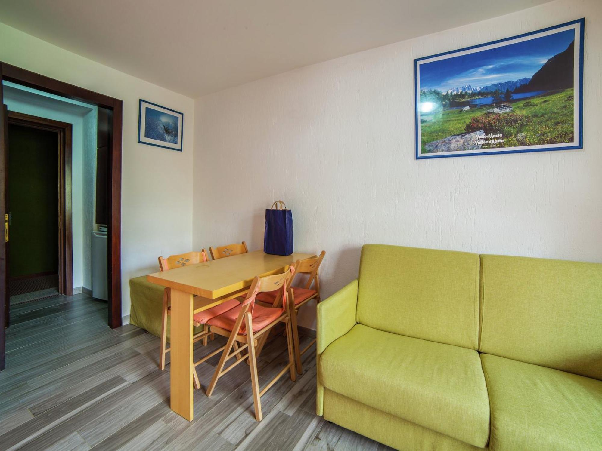 Contemporary Apartment In Breuil Cervinia Near Ski Area Extérieur photo