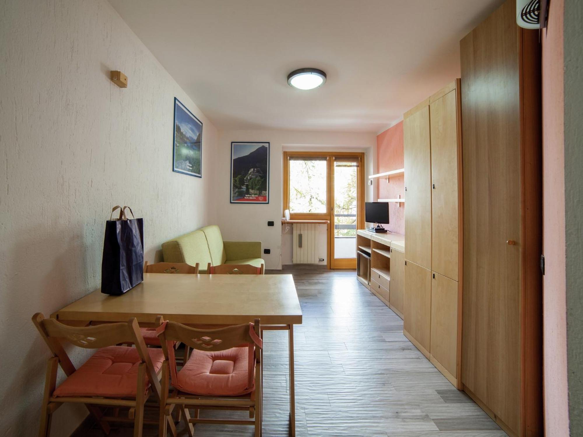 Contemporary Apartment In Breuil Cervinia Near Ski Area Extérieur photo