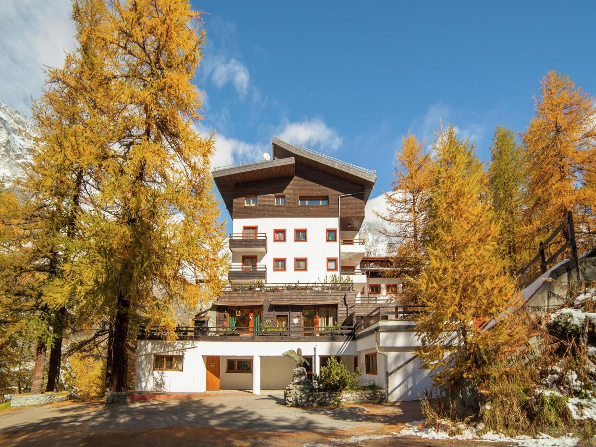 Contemporary Apartment In Breuil Cervinia Near Ski Area Extérieur photo